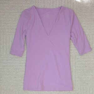 White House Black Market Lavender V-Neck Blouse
